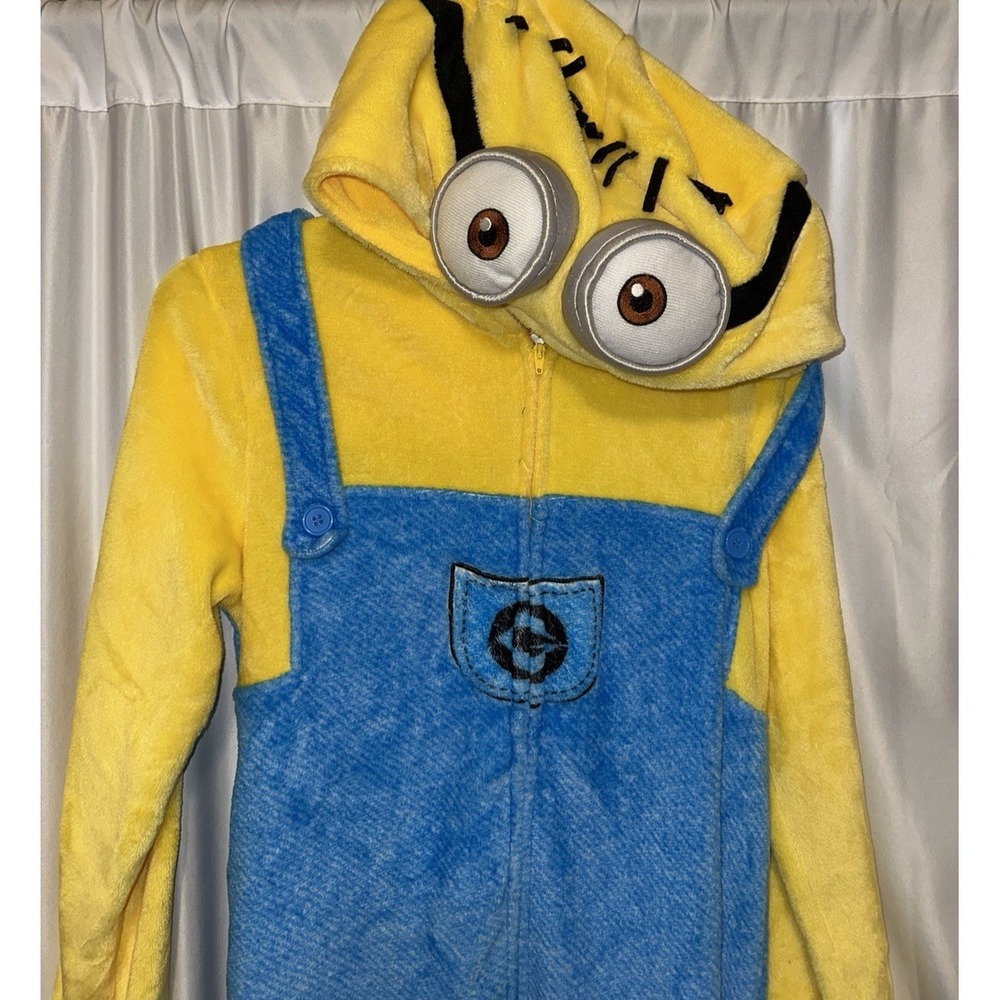 Despicable Me Minion Costume Size Medium 8/10 Unisex Yellow Blue 1 Pc Zip - Picture 9 of 9